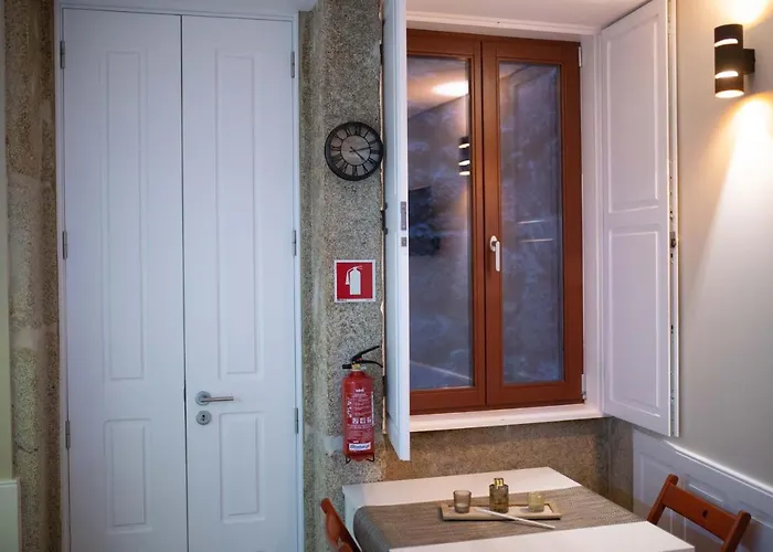 Ana's Apartman Porto