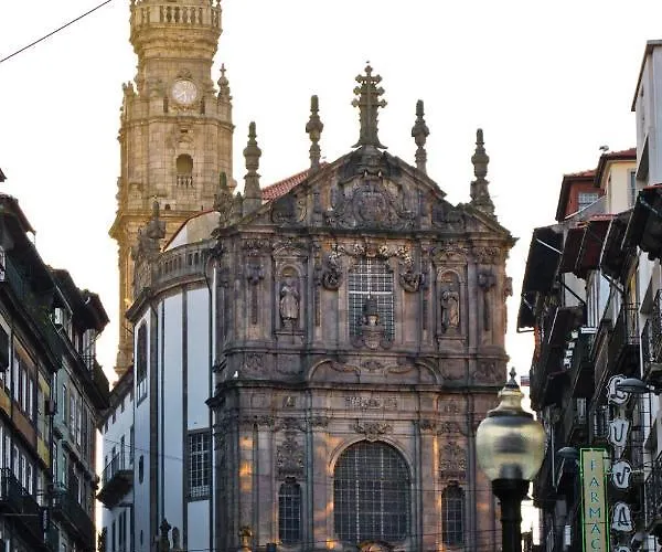 アパート Ana's ポルト